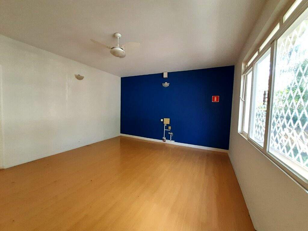 Casa para aluguel no Jardim Elite: 