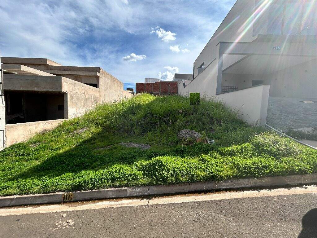Terreno à venda no Ondinhas: 