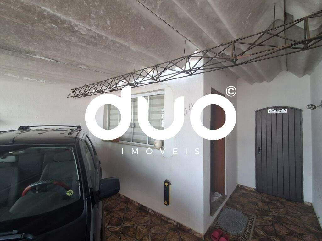 Casa à venda no Nhô Quim: 