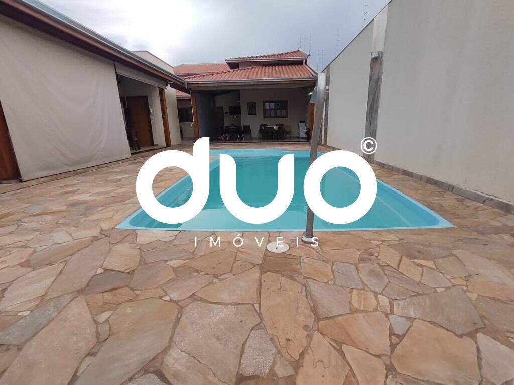 Casa à venda no Jardim São Francisco: 