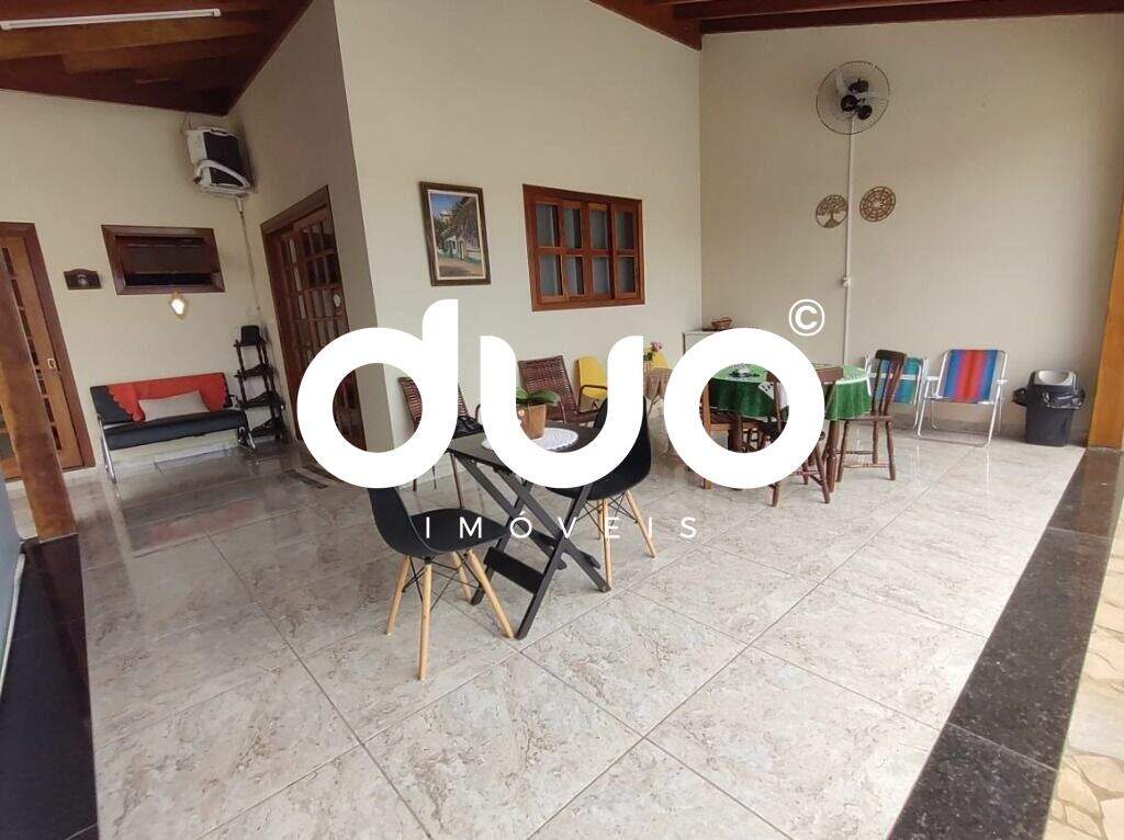 Casa à venda no Jardim São Francisco: 