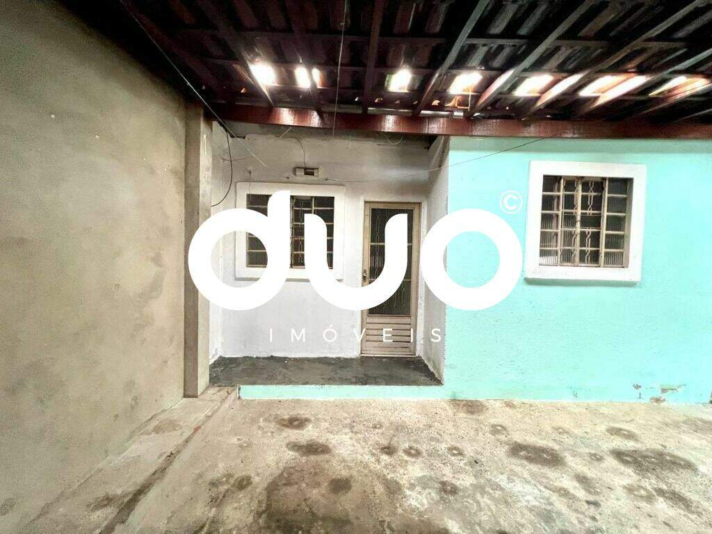 Casa à venda no Santa Terezinha: 