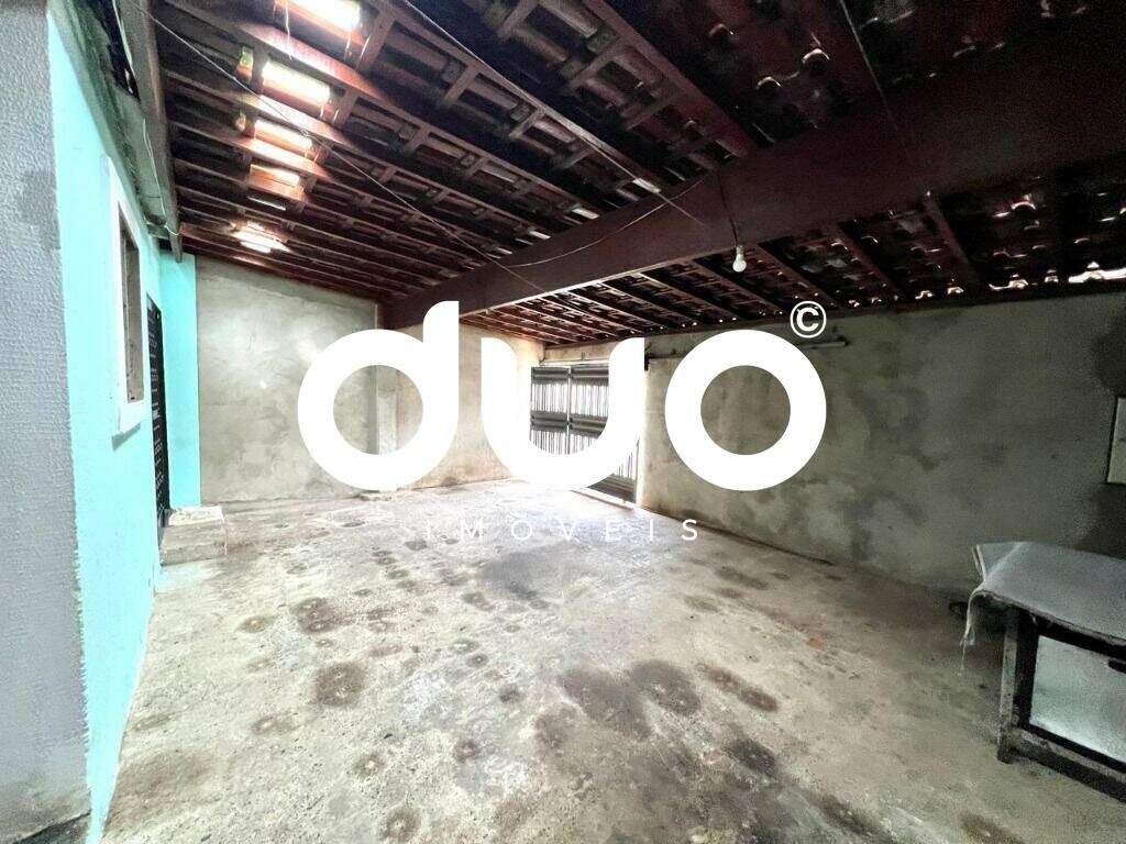 Casa à venda no Santa Terezinha: 