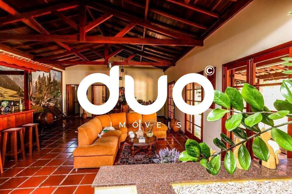 Casa à venda no Dois Córregos: 