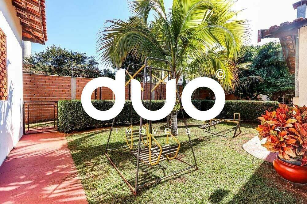 Casa à venda no Dois Córregos: 
