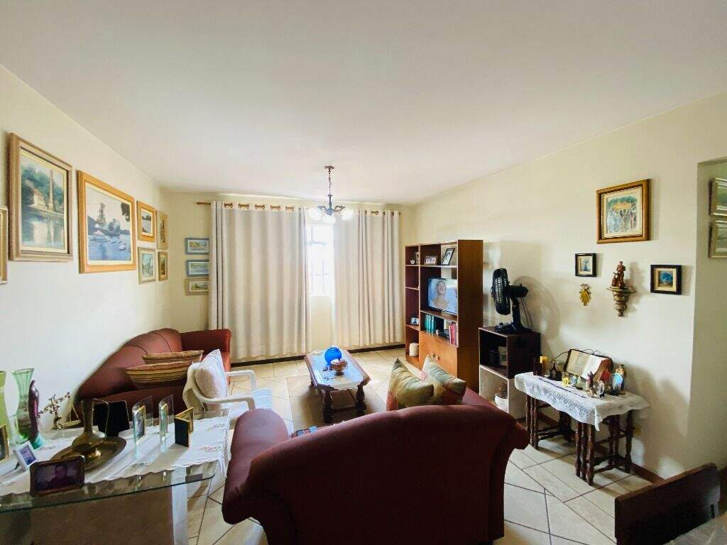 Apartamento à venda no Jaraguá: 
