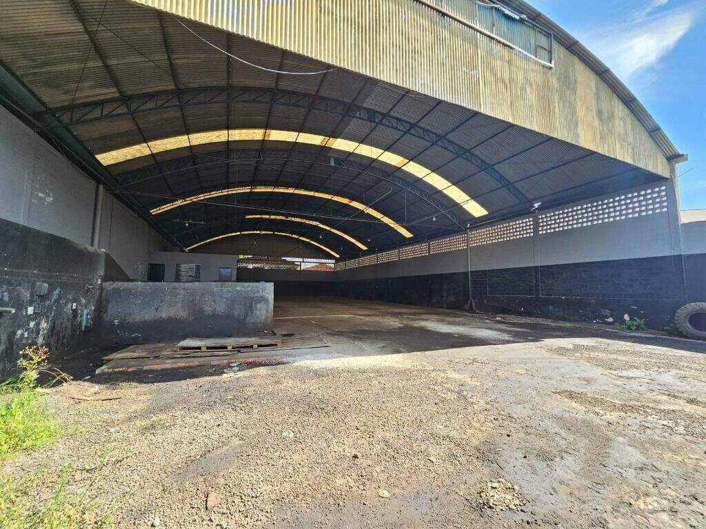 Barracão para aluguel no Paulicéia: 
