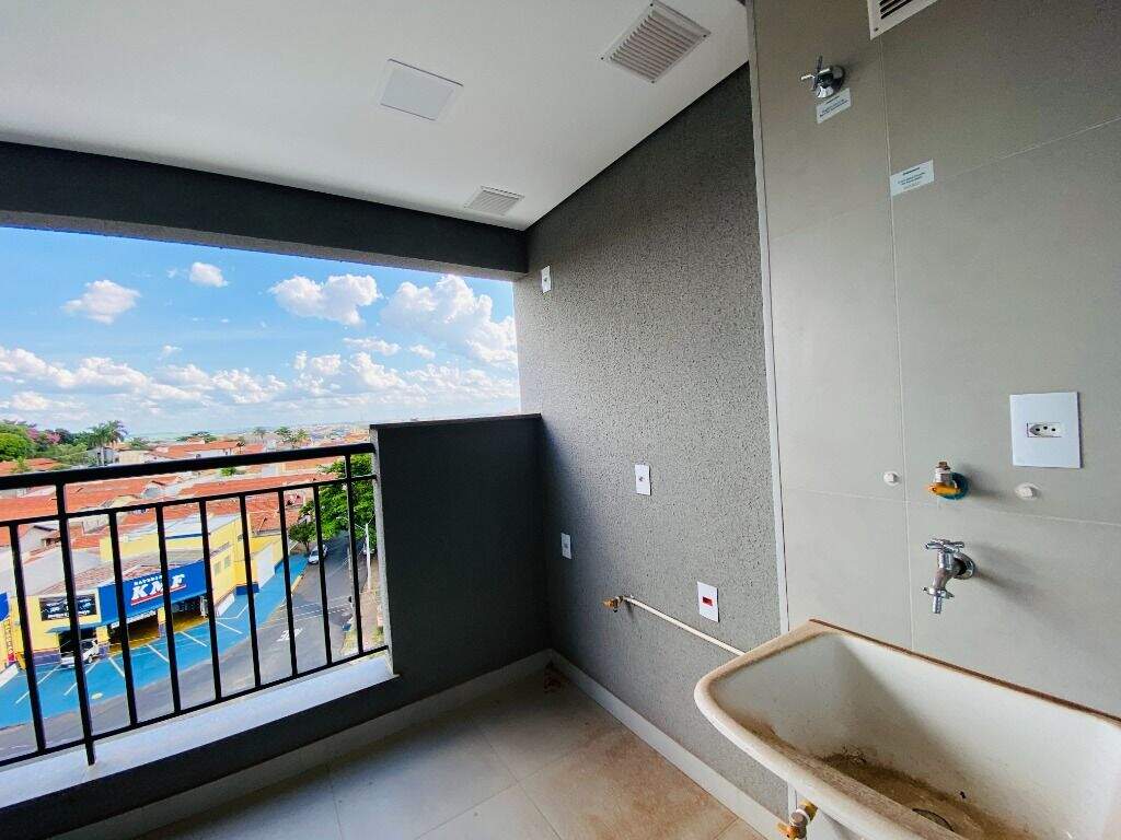 Apartamento à venda no Dois Córregos: 