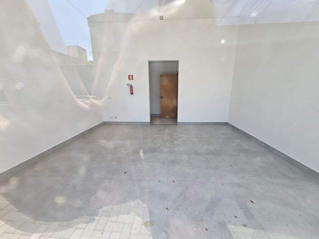 Salão para aluguel no Centro (Ártemis): 