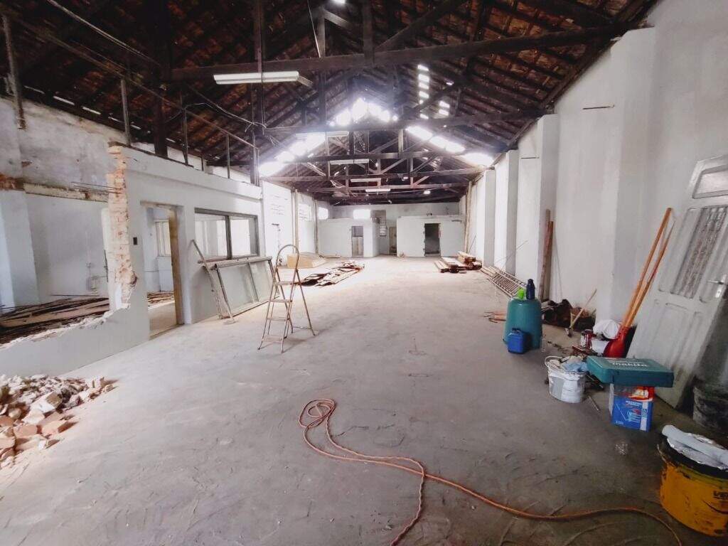 Barracão para aluguel no Alto: 