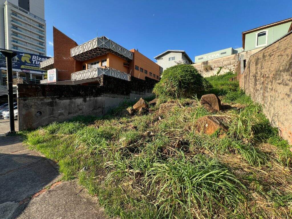 Terreno à venda no Cidade Jardim: 
