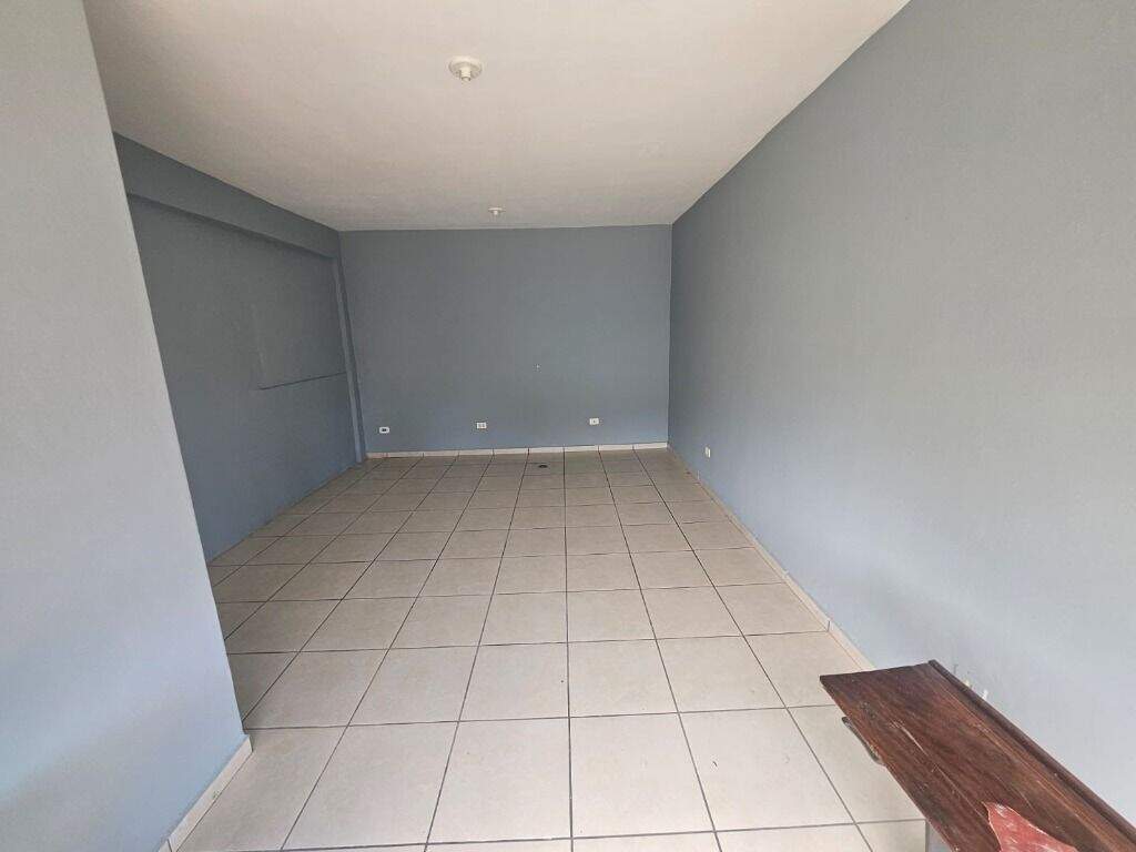 Salão para aluguel no Algodoal: 
