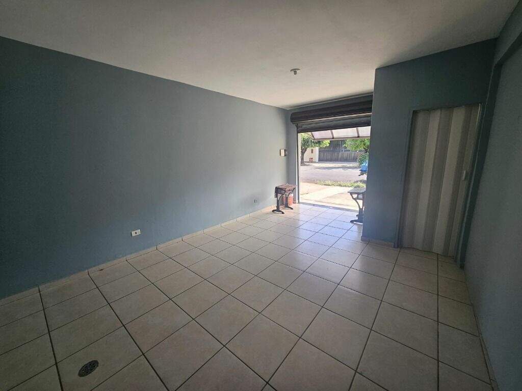 Salão para aluguel no Algodoal: 