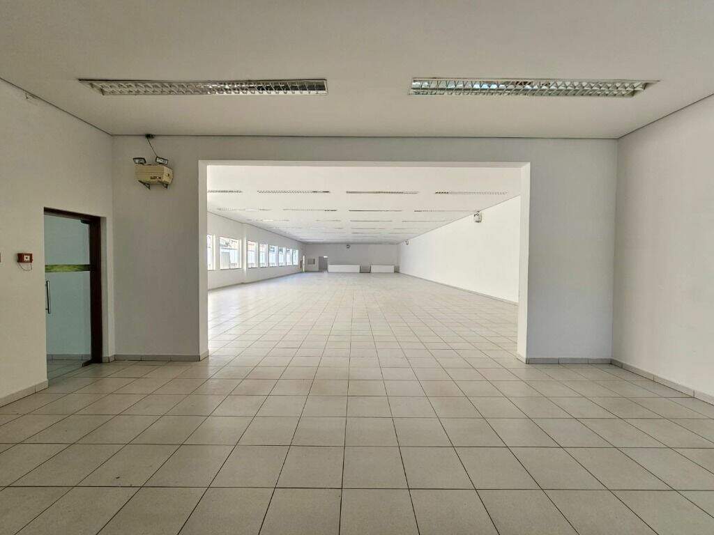 Salão à venda no Centro: 