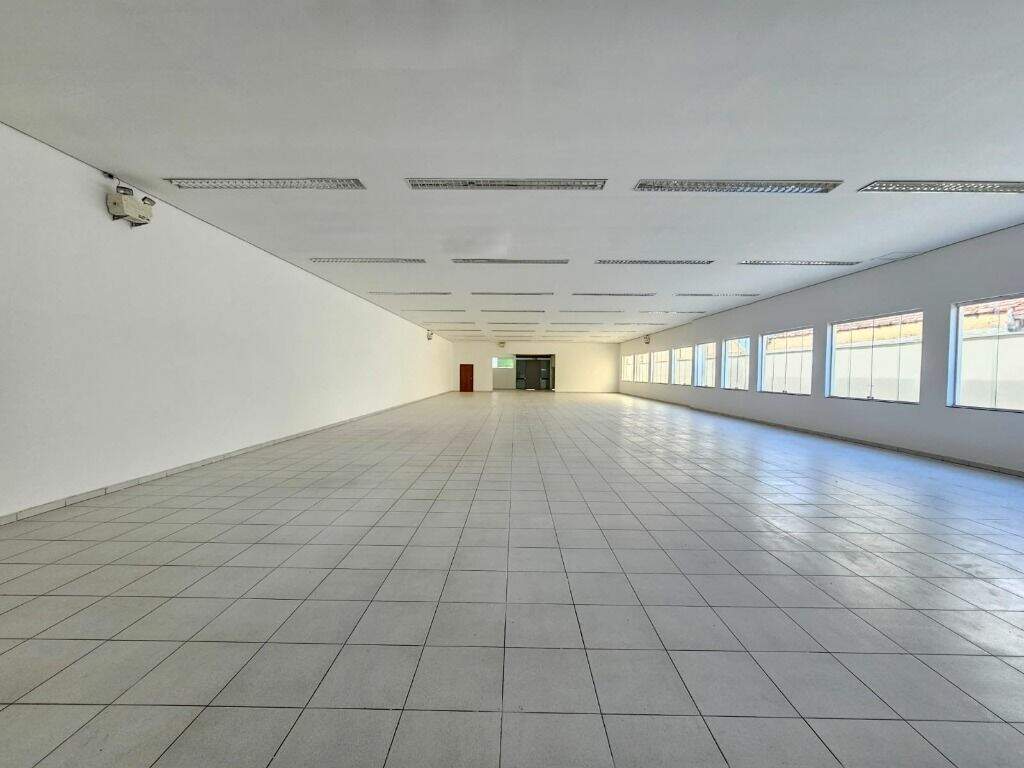 Salão à venda no Centro: 