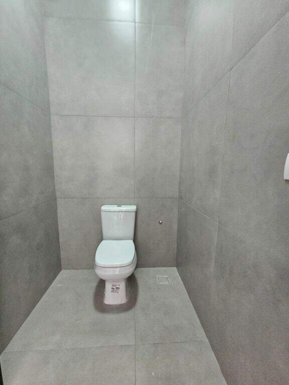 Salão para aluguel no Jardim Nova Iguaçu: 
