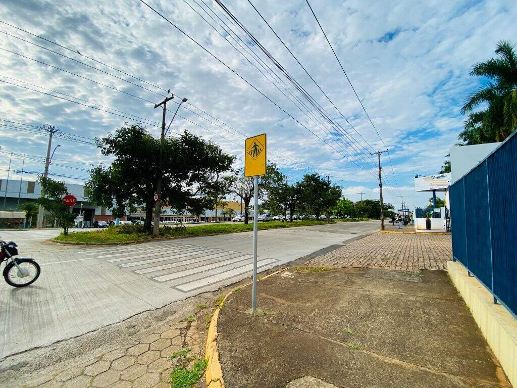 Galpão à venda no Unileste: 