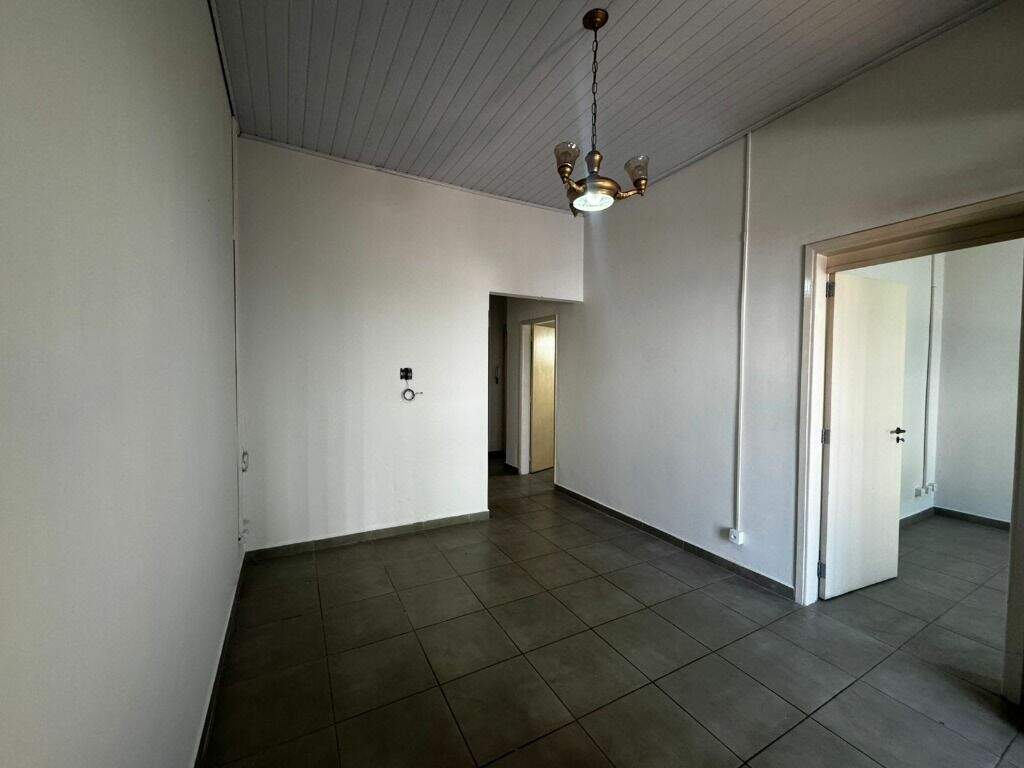 Casa para aluguel no Centro: 