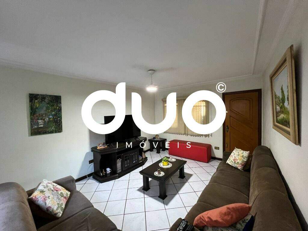 Casa à venda no Parque Água Branca: 