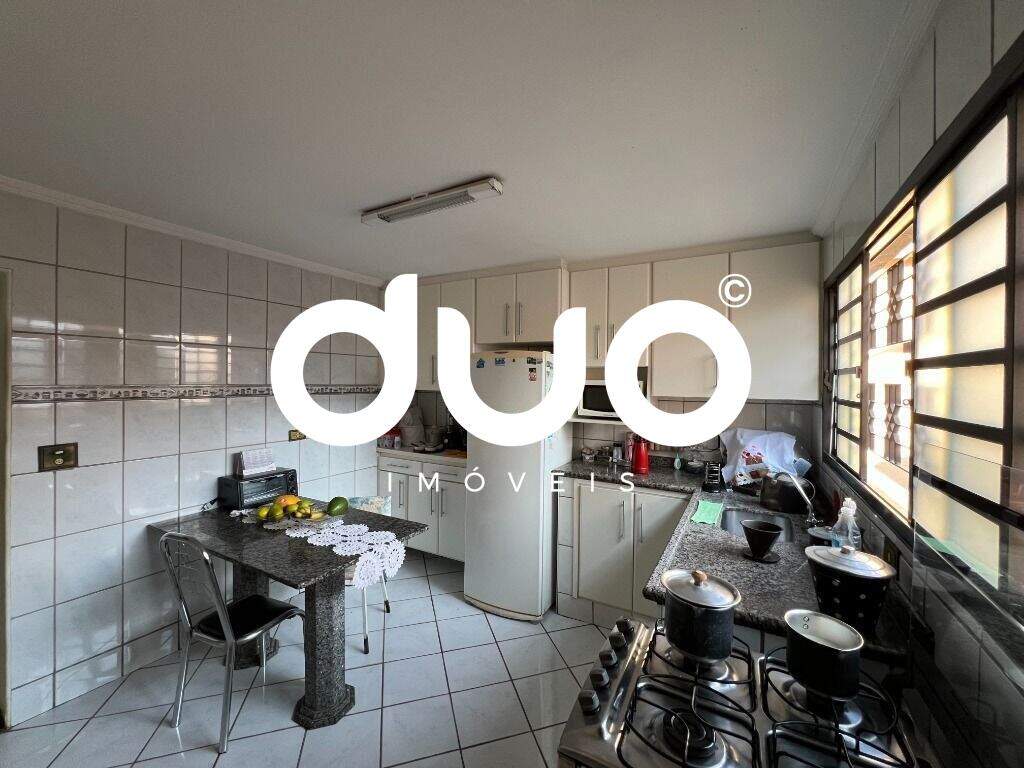 Casa à venda no Parque Água Branca: 