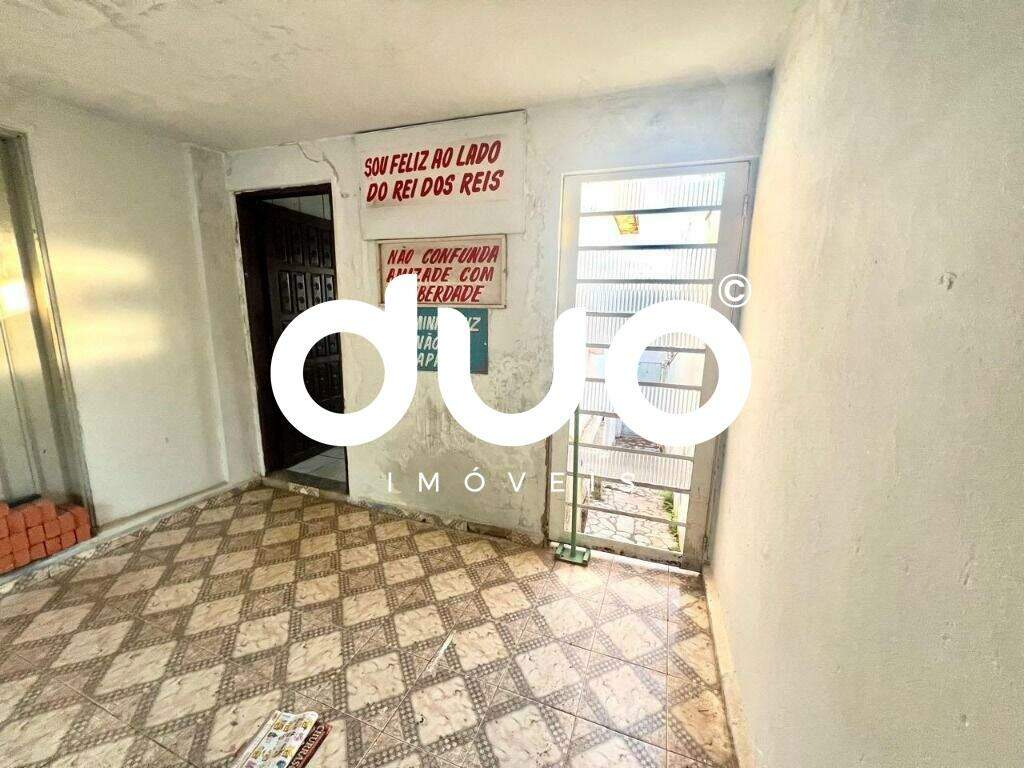 Casa à venda no Jaraguá: 
