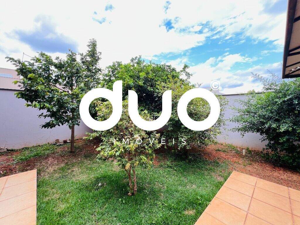 Casa à venda no Recanto Universitário: 
