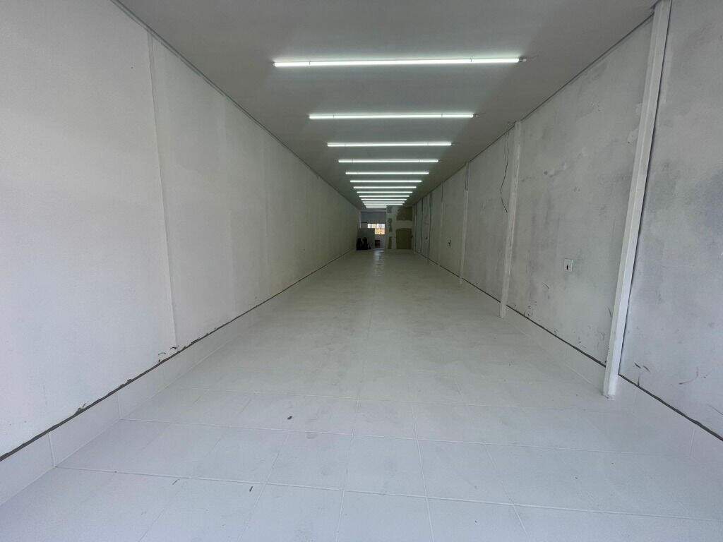Salão para aluguel no Centro: 