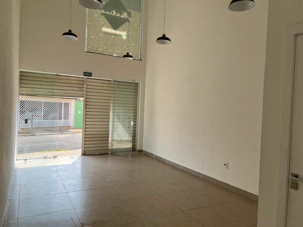 Salão para aluguel no Parque Cecap I: 