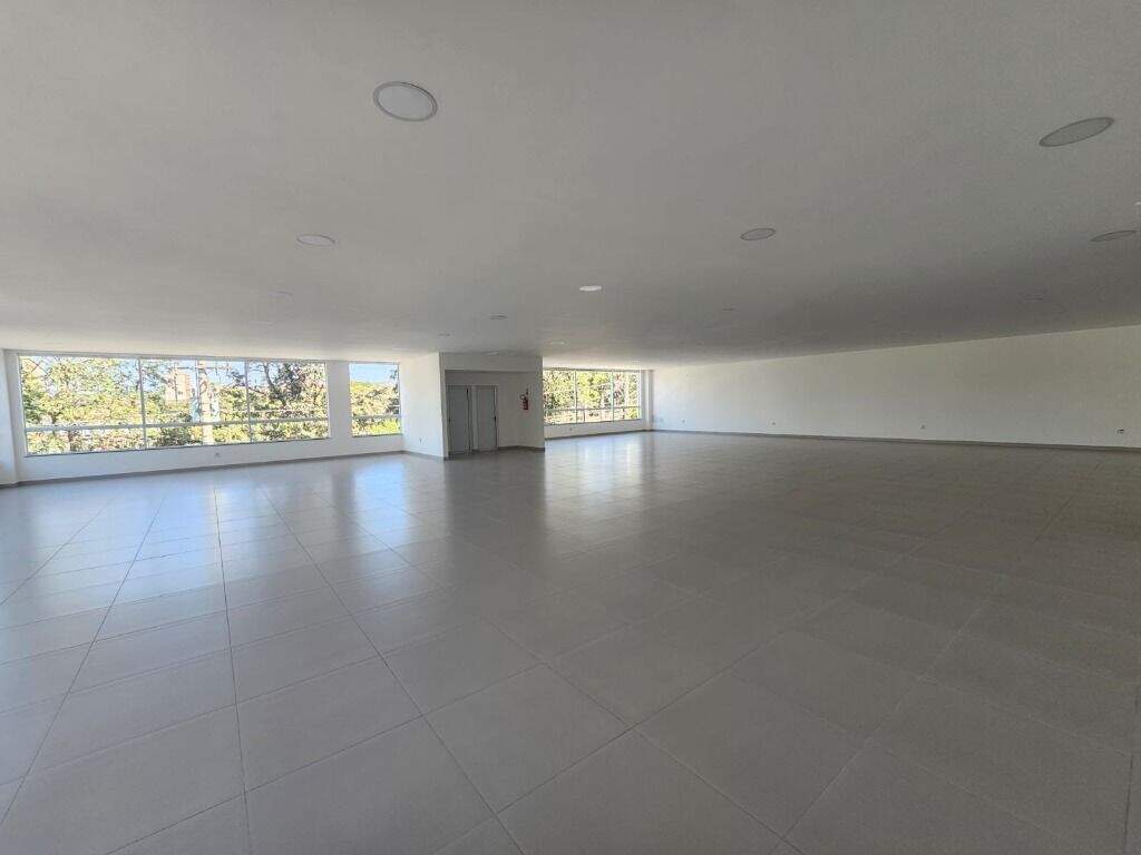 Salão para aluguel no Jardim Noiva da Colina: 