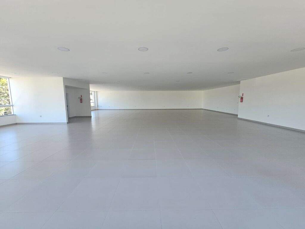 Salão para aluguel no Jardim Noiva da Colina: 