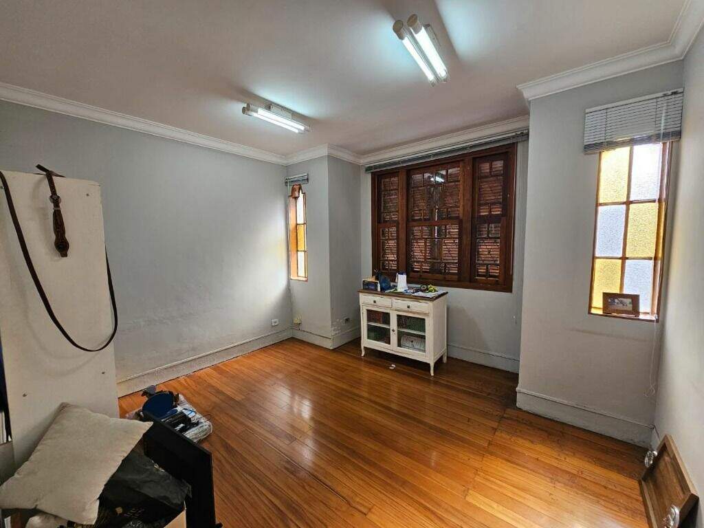 Casa para aluguel no Centro: 