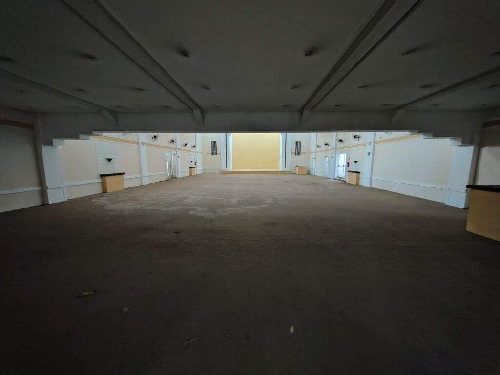 Salão para aluguel no Centro: 