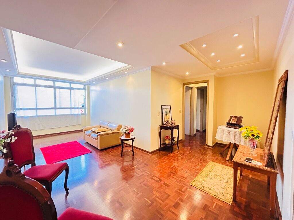 Apartamento à venda no Centro: 