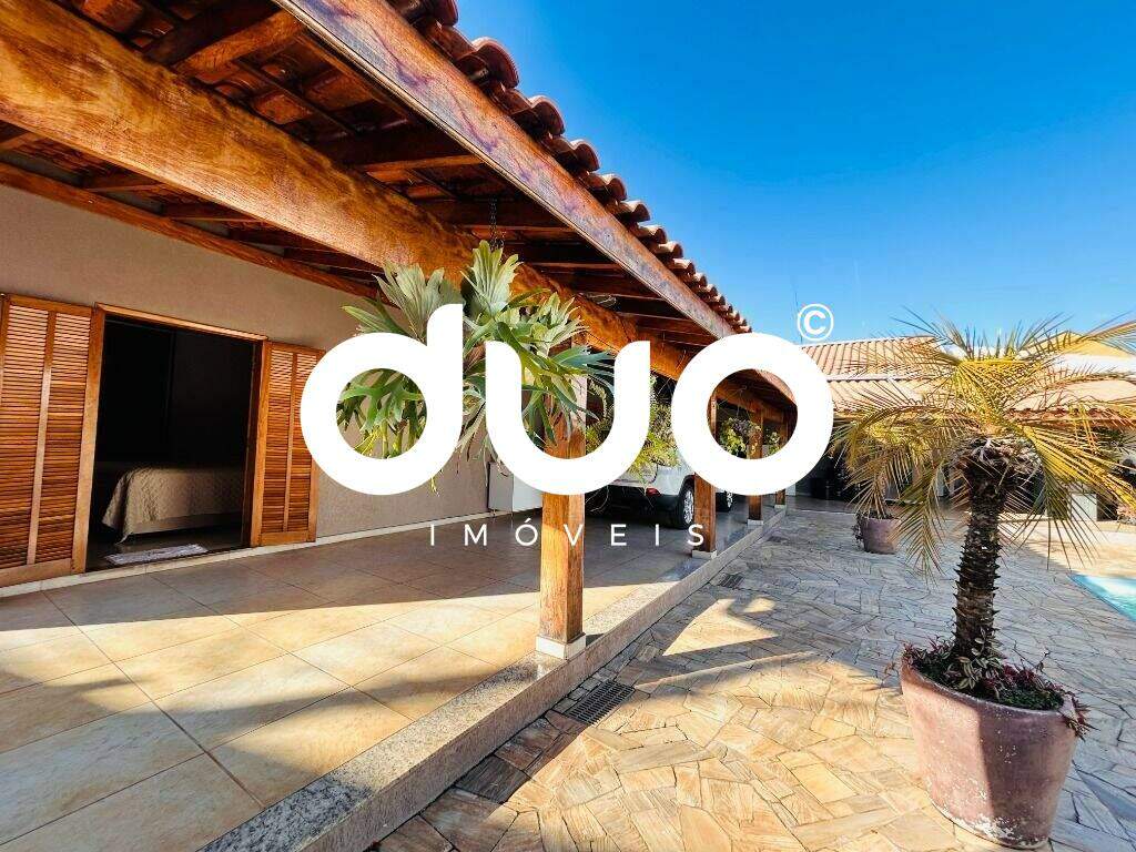Casa à venda no Santa Rosa: 