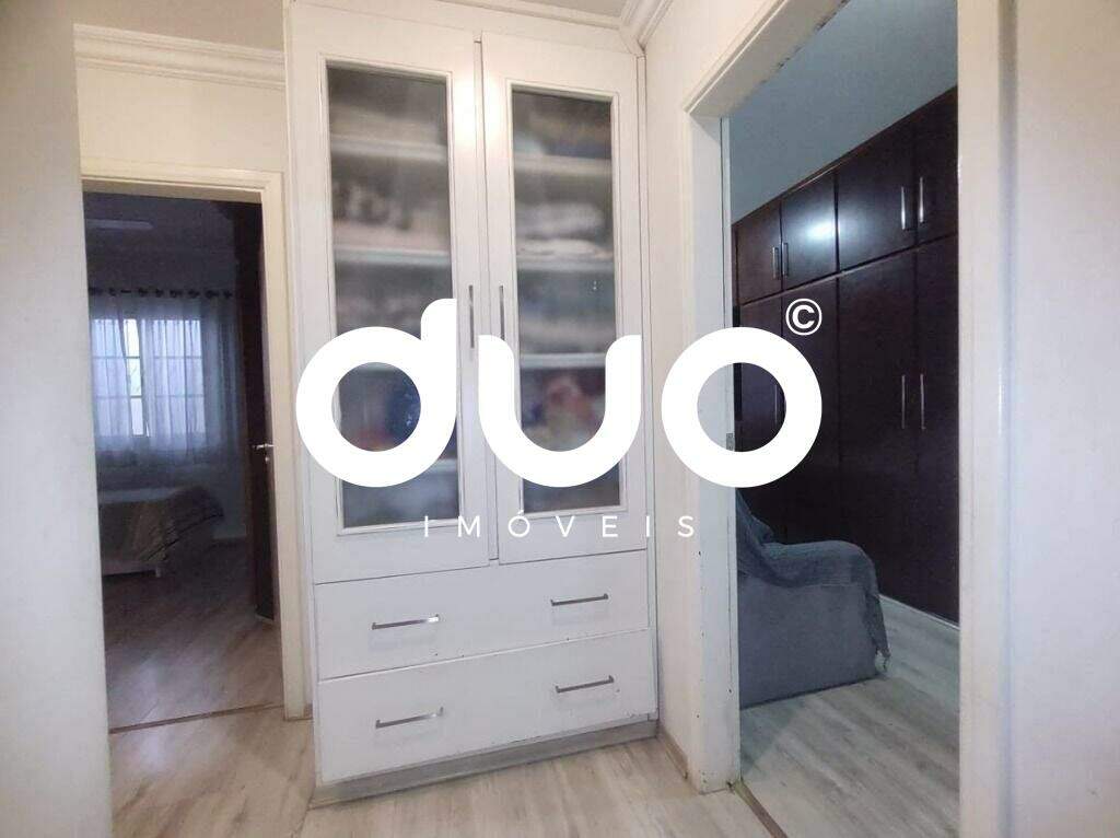 Casa à venda no Centro: 