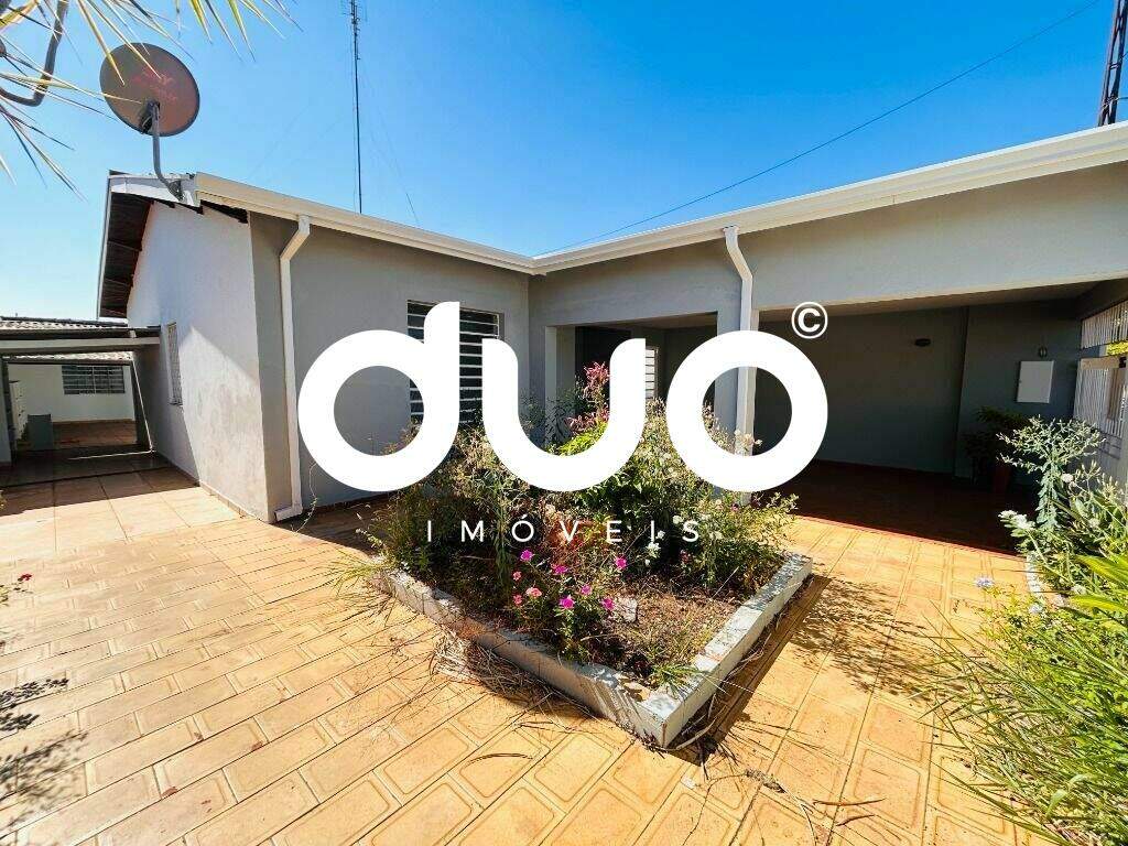 Casa à venda no Jardim Monumento: 