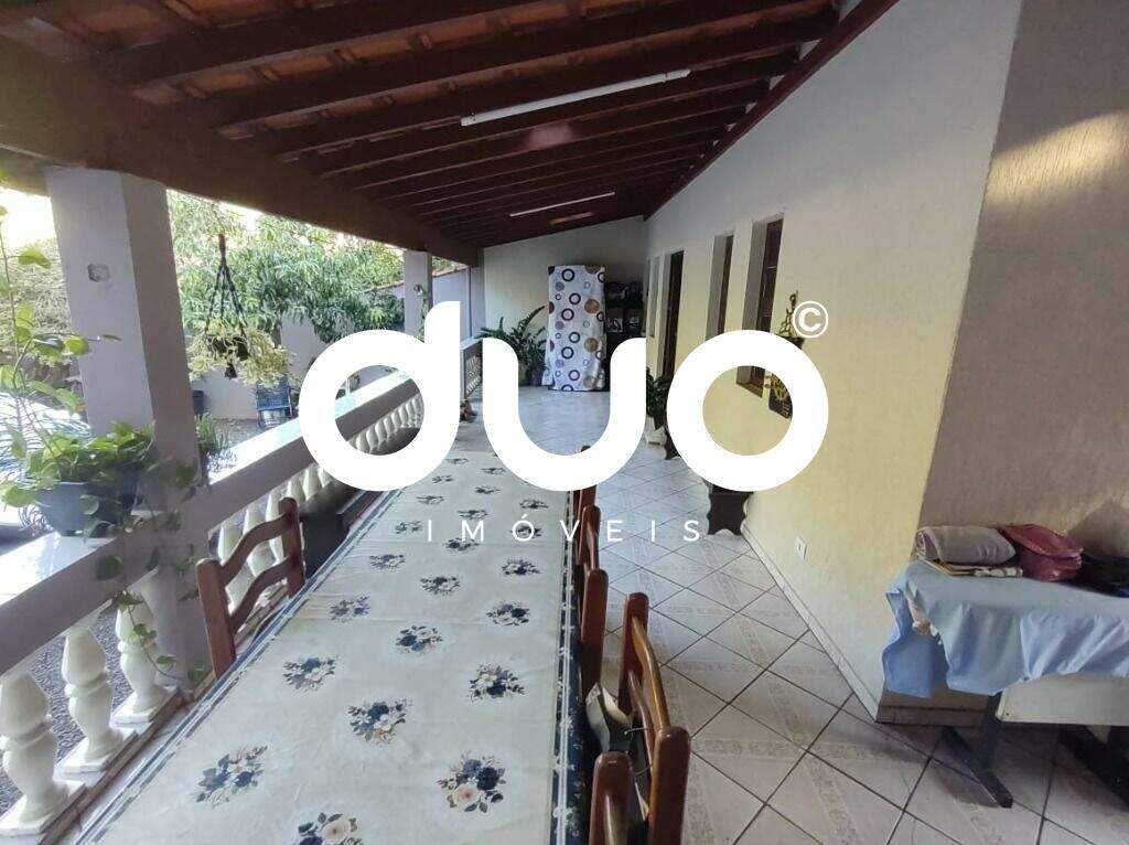 Casa à venda no Loteamento Santa Rosa: 