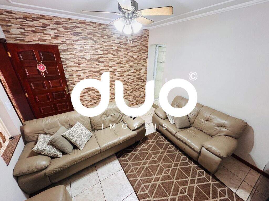 Casa à venda no Jardim Diamante: 