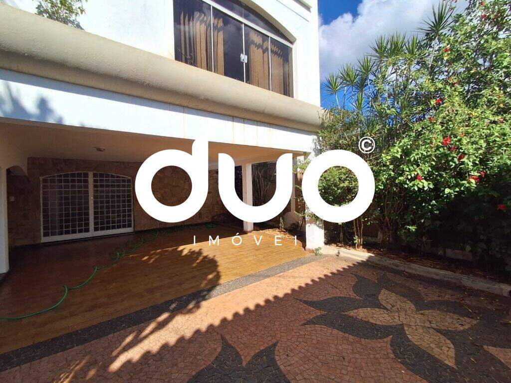 Casa à venda no Parque Santa Cecília: 