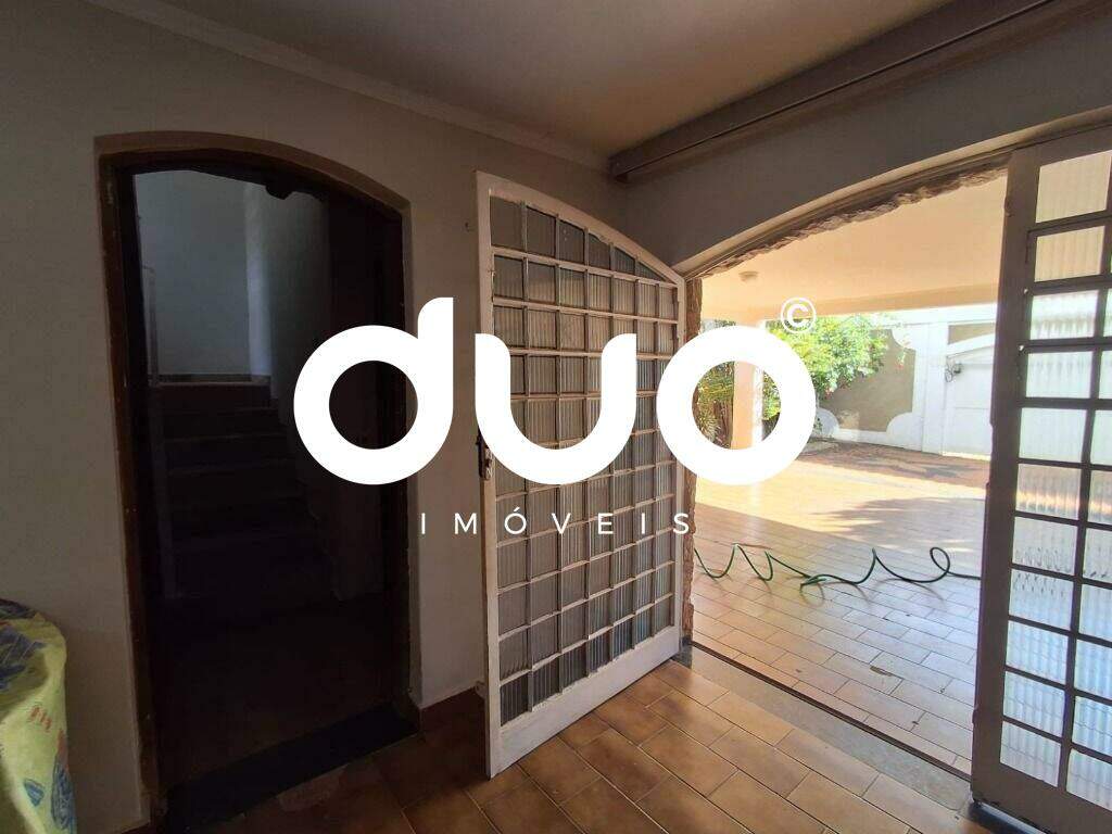 Casa à venda no Parque Santa Cecília: 