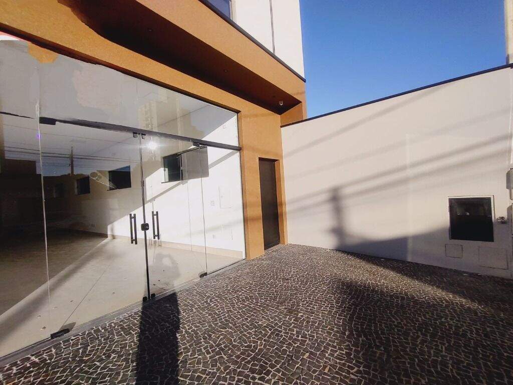 Salão para aluguel no São Dimas: 