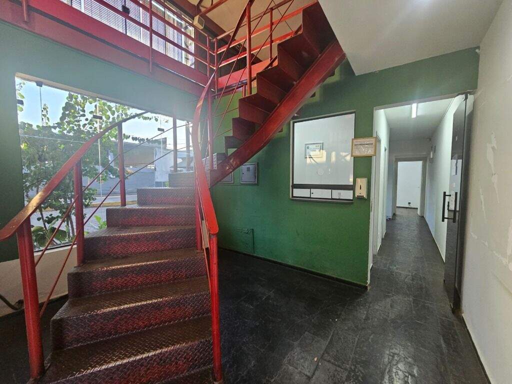 Salão para aluguel no Paulicéia: 