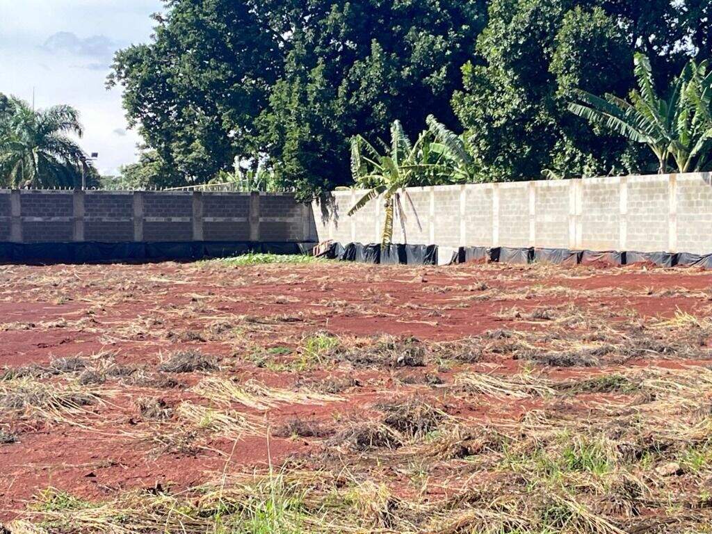 Terreno à venda no Santa Rita: 