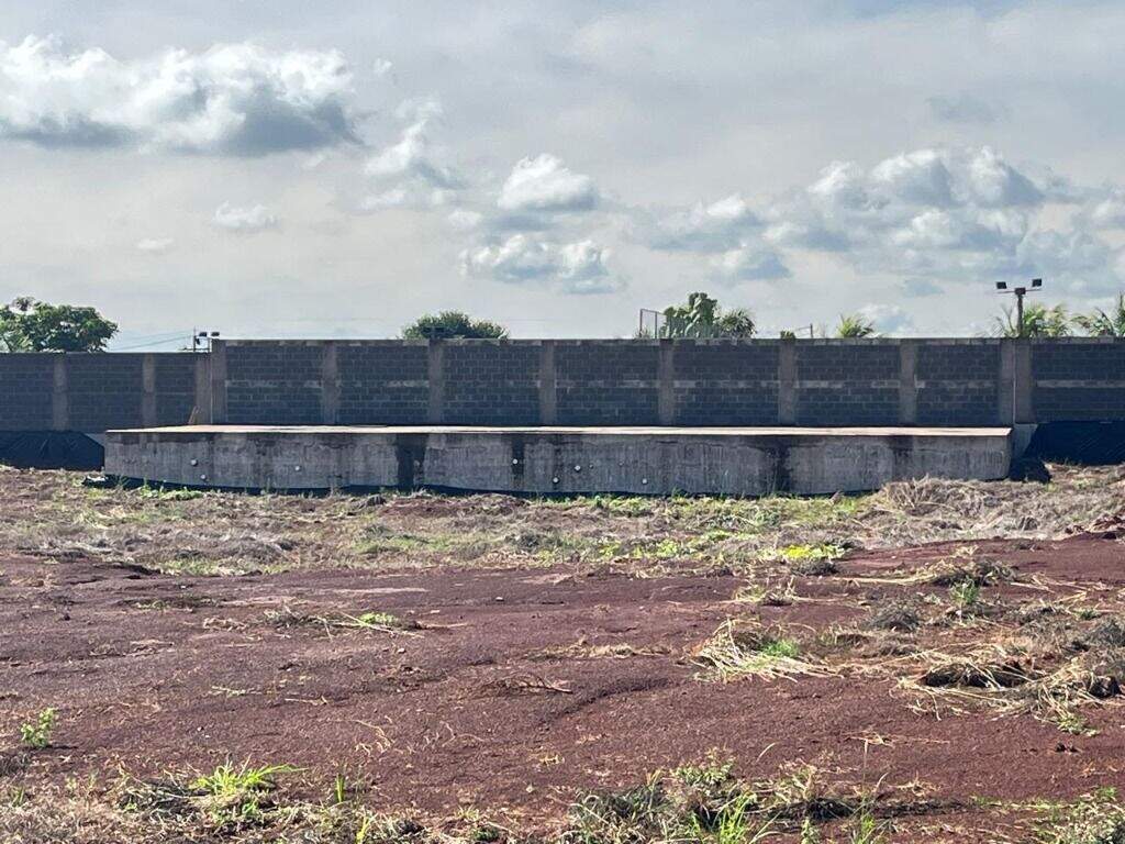 Terreno à venda no Santa Rita: 