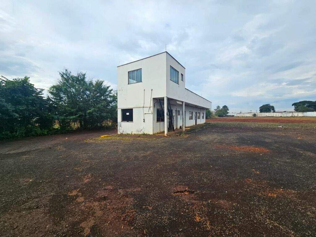 Terreno à venda no Água Seca: 