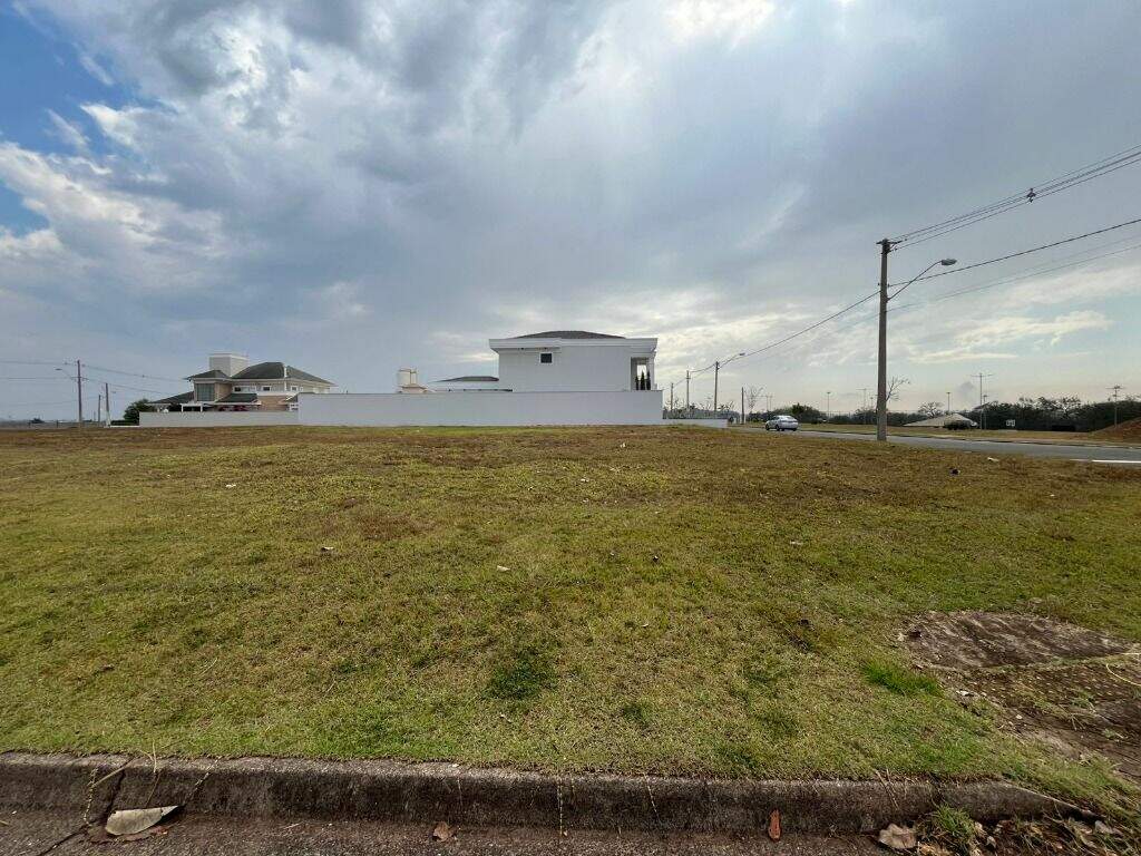 Terreno à venda no Residencial Terras de Ártemis: 