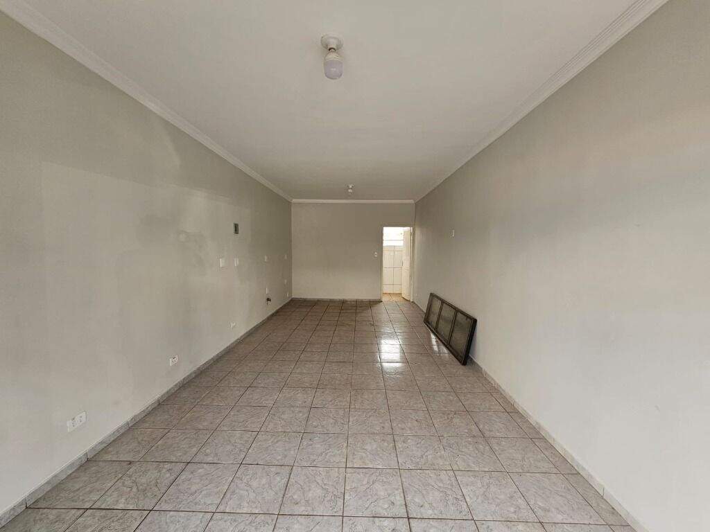 Salão para aluguel no Vila Rezende: 