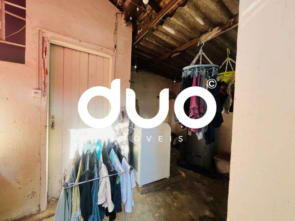 Casa à venda no Centro: 