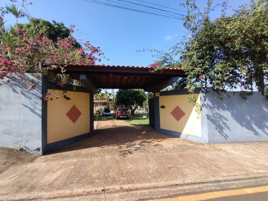 Chácara para aluguel no Dois Córregos: 