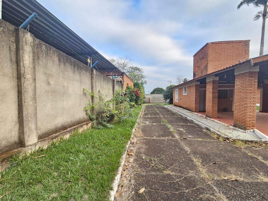 Casa para aluguel no Jardim Brasília: 